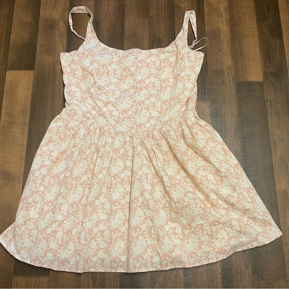AUDREY PARKS Francesca's 
Collections Orange Sleeveless Sundress